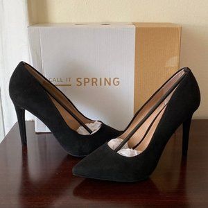 NEW IN BOX Call It Spring Agrirewiel Pumps